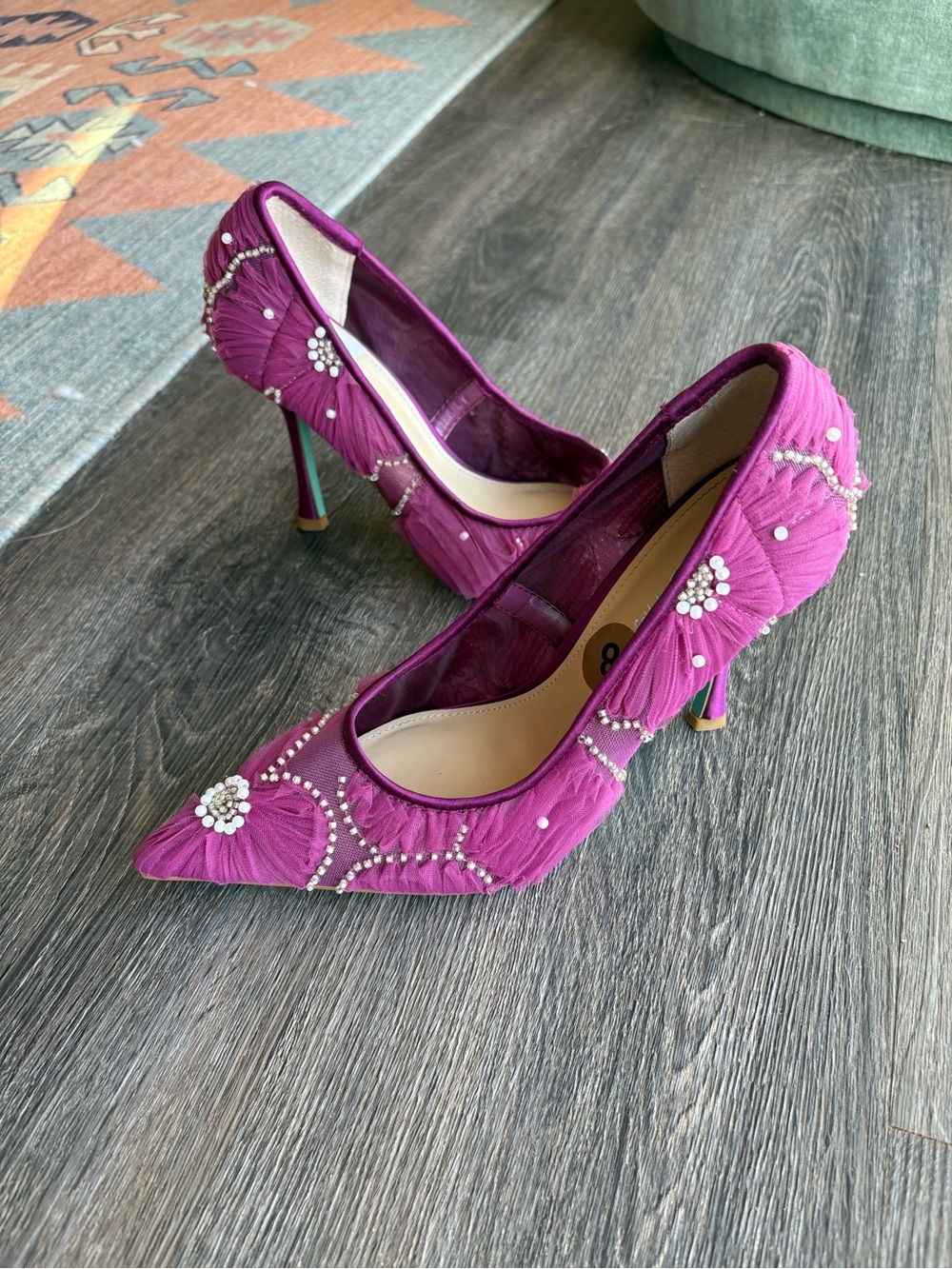Like New Betsey Johnson Roxie Pumps - Picture 3 of 7